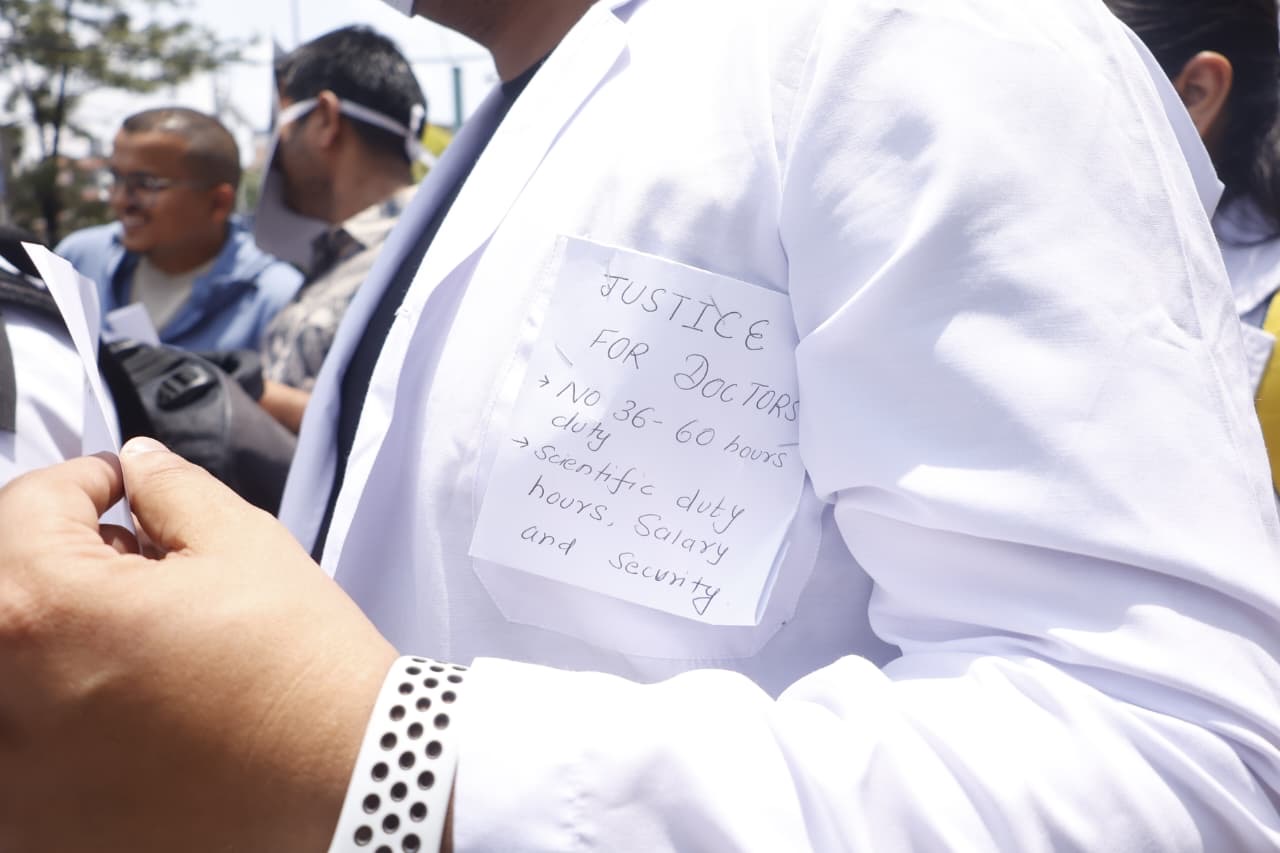 genz-doctors-protest-govt-83-230 (7).jpeg